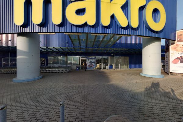 Makro LBC